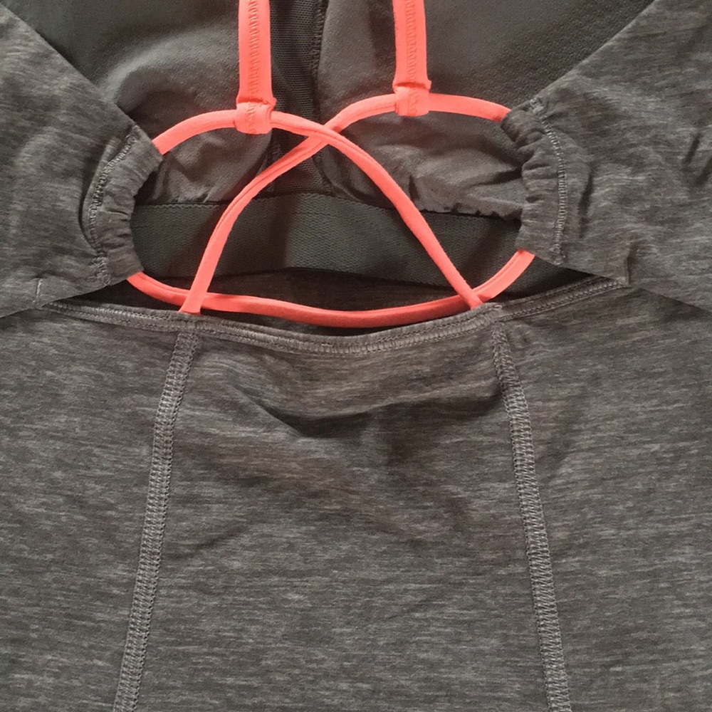 Lululemon Tank - Picture 4 of 5